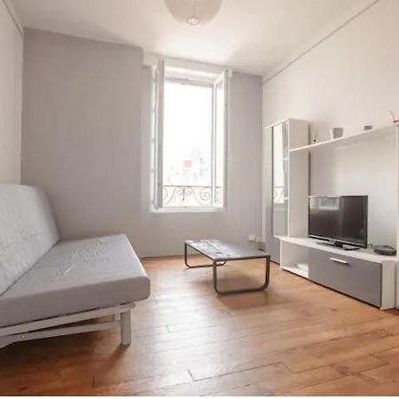 Appartement Charmant Dans Le Centre De Biarritz Dan 3Eme Etage Exterior foto
