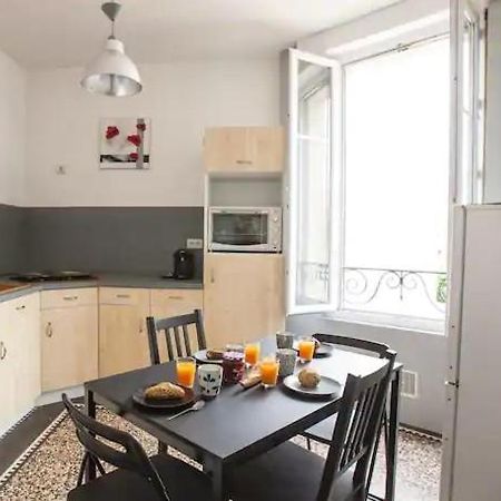 Appartement Charmant Dans Le Centre De Biarritz Dan 3Eme Etage Exterior foto