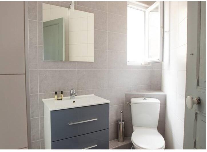 Appartement Charmant Dans Le Centre De Biarritz Dan 3Eme Etage Exterior foto