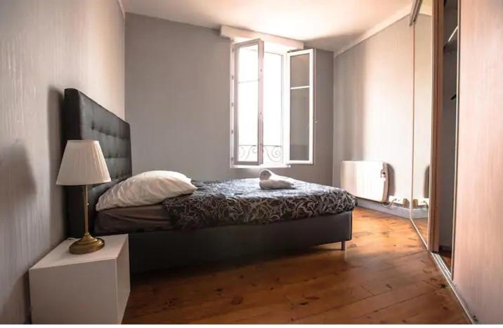 Appartement Charmant Dans Le Centre De Biarritz Dan 3Eme Etage Exterior foto