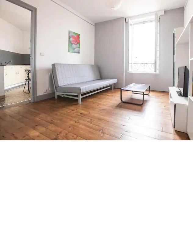 Appartement Charmant Dans Le Centre De Biarritz Dan 3Eme Etage Exterior foto