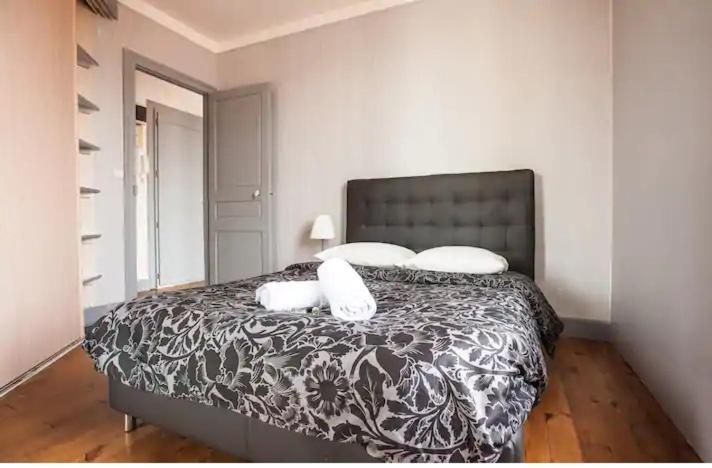Appartement Charmant Dans Le Centre De Biarritz Dan 3Eme Etage Exterior foto